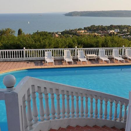 Family Hotel Casablanca Green Varna Ngoại thất bức ảnh