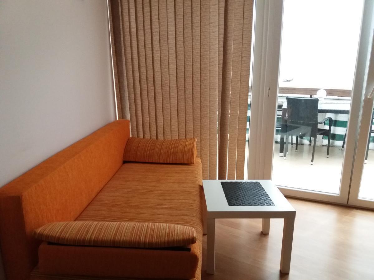Family Hotel Casablanca Green Varna Ngoại thất bức ảnh