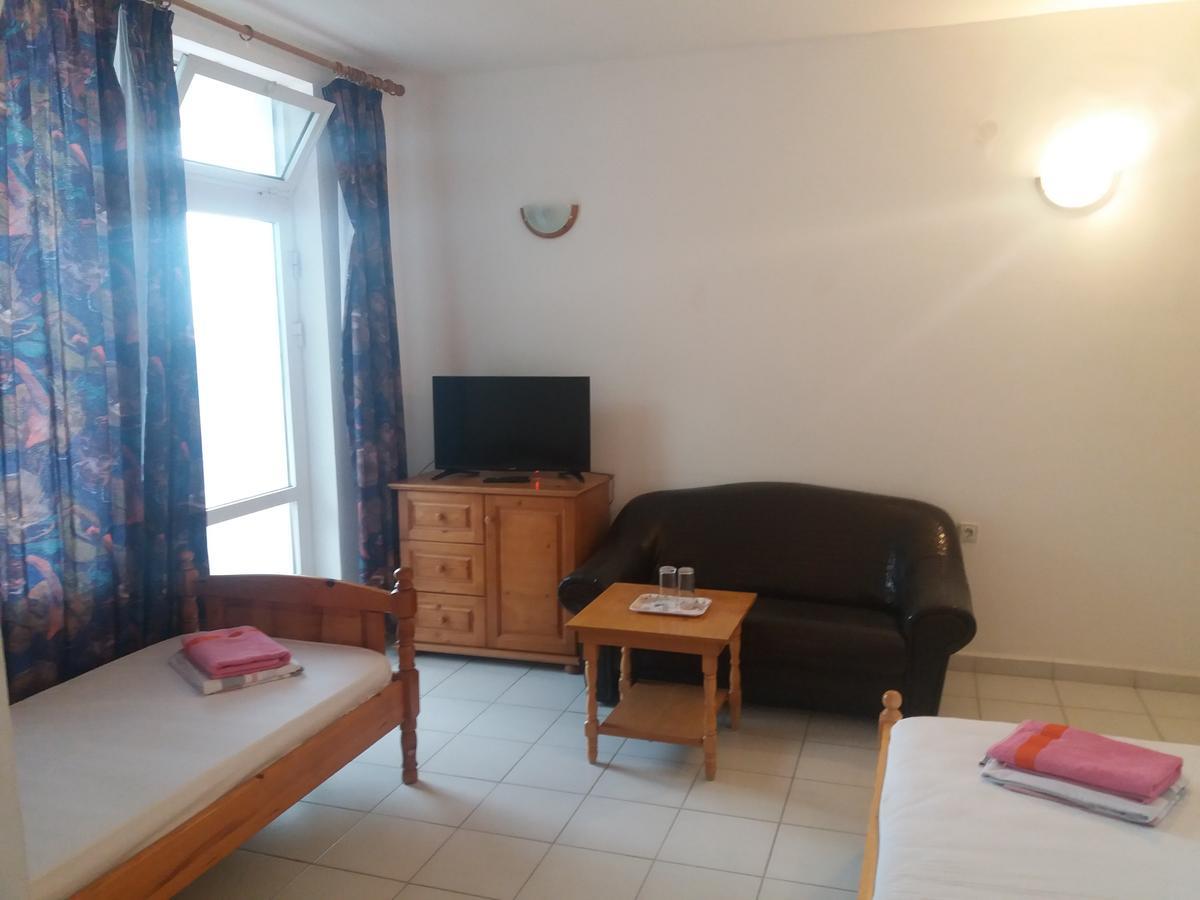 Family Hotel Casablanca Green Varna Ngoại thất bức ảnh